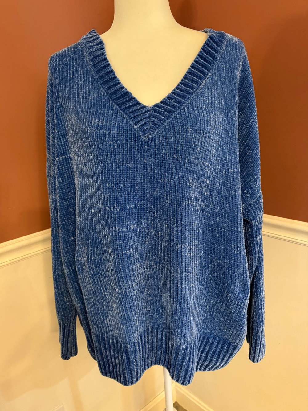 Zenana Outfitters Pretty Blue Oversized V-Neck Pullover Sweater